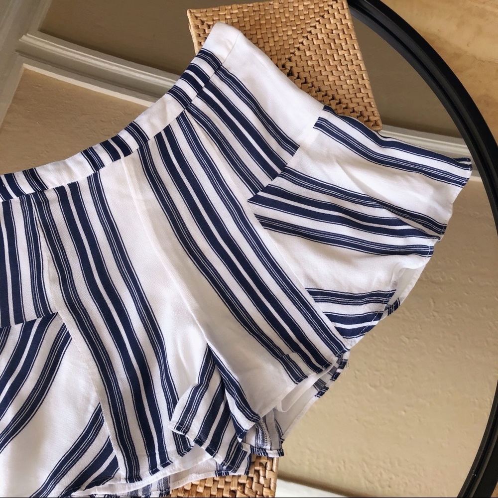 lovers & friends white blue oasis flowy shorts
